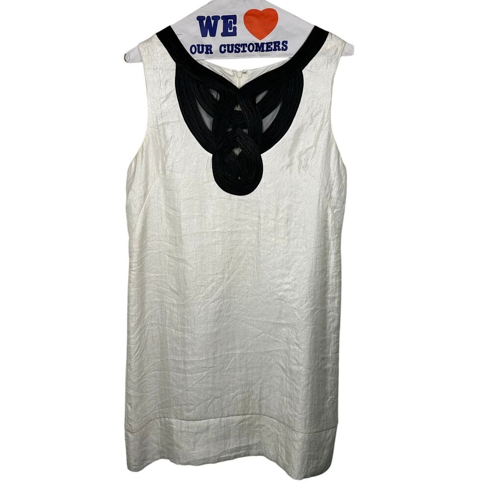Maggy London White & Black Sleeveless A-line Scroll Neckline Dress Women's 10